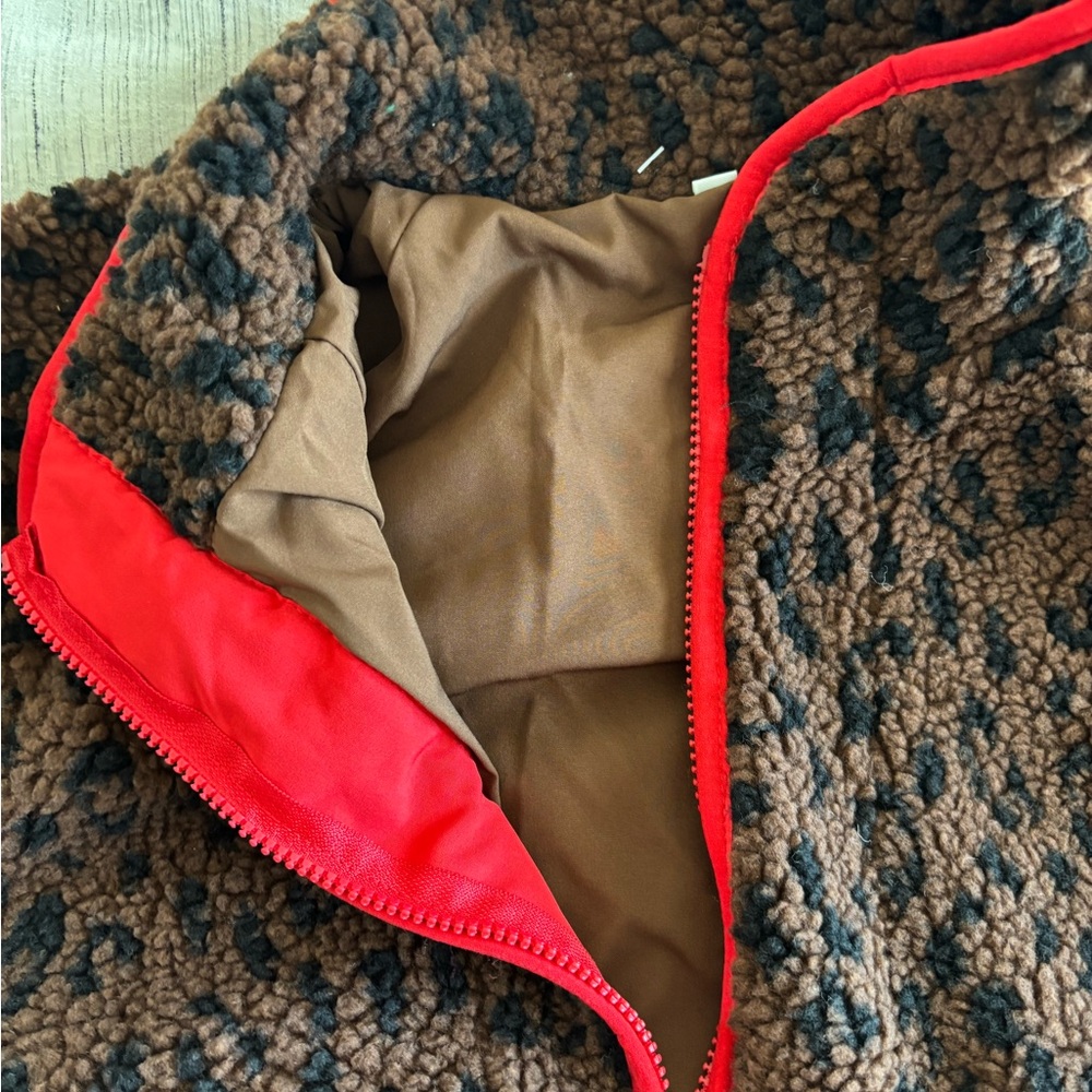 Cozy Sherpa 🐻 - Picture 5 of 5